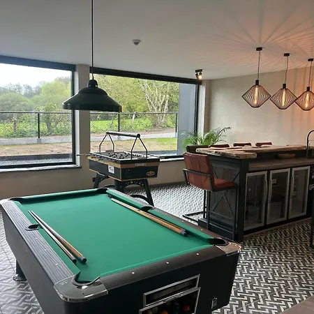 Sous Le Bois Ii - Au Bord De L'aisne Érezée